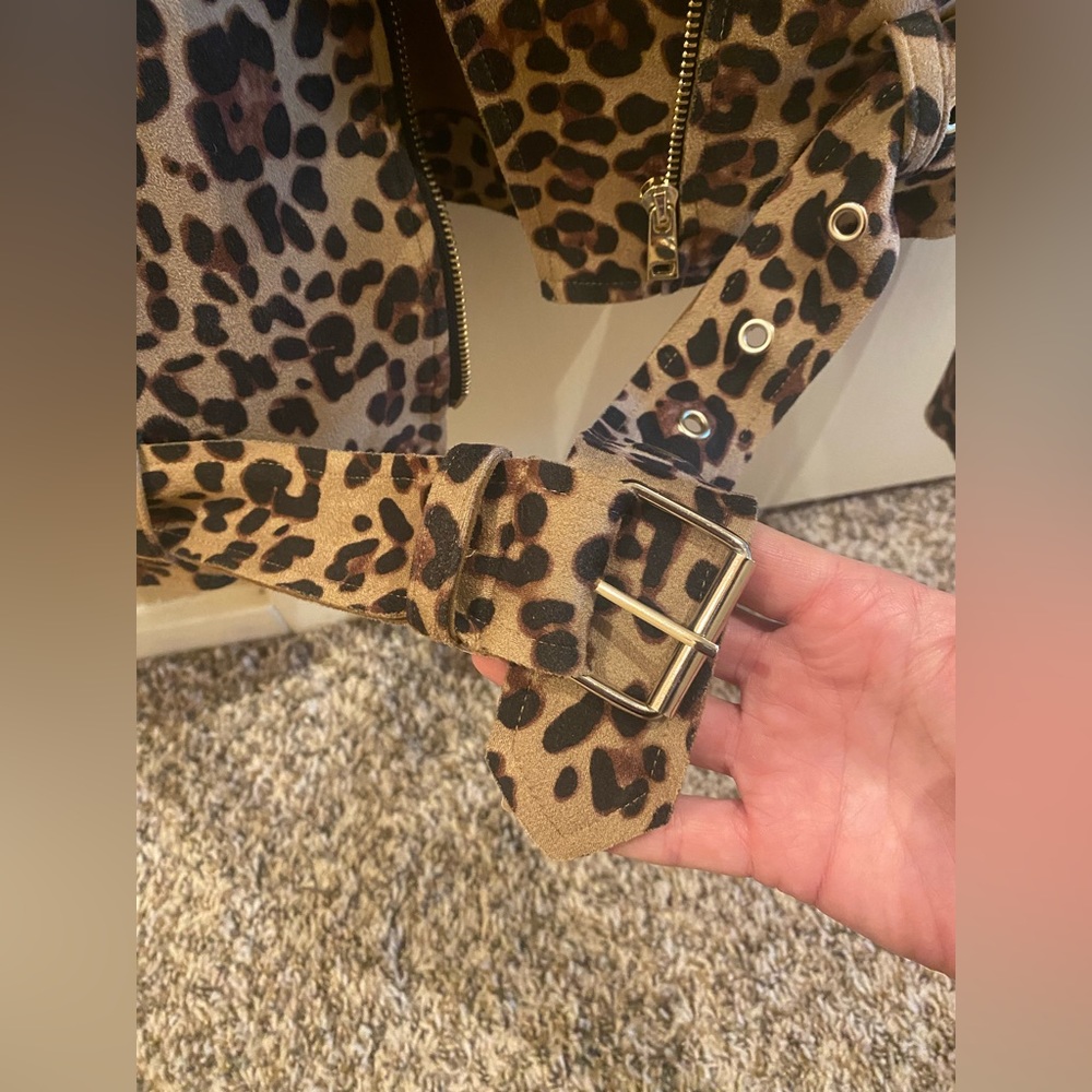 Leopard jacket - Picture 5 of 6